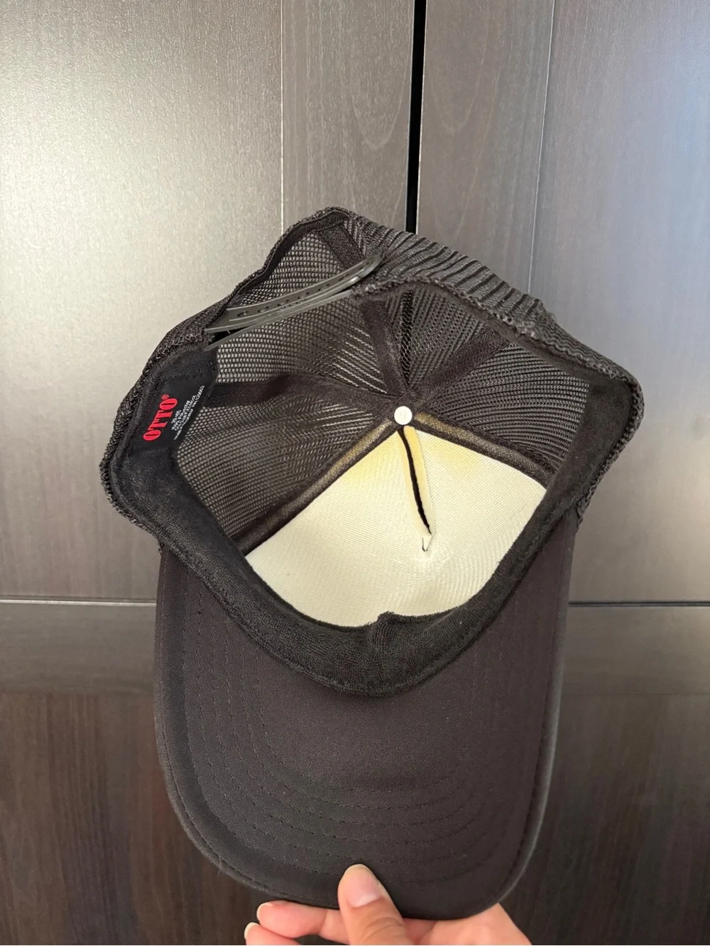 COWBOY COLOSTRUM Trucker Hats (3)
